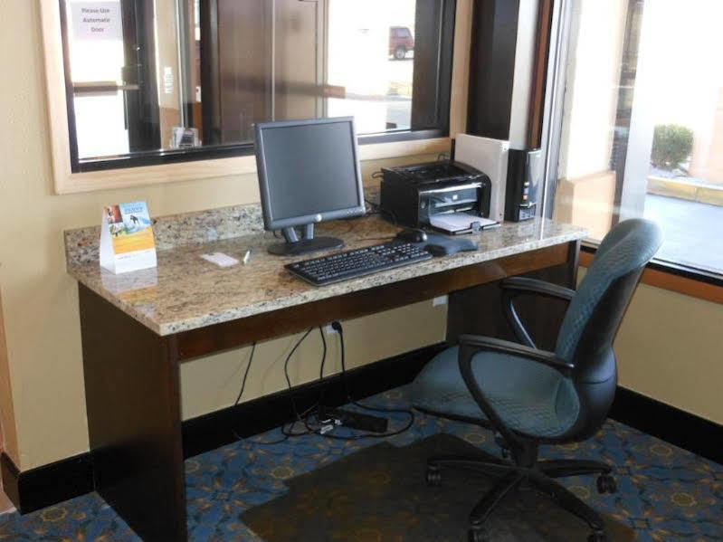 Quality Inn Murray University Area Esterno foto